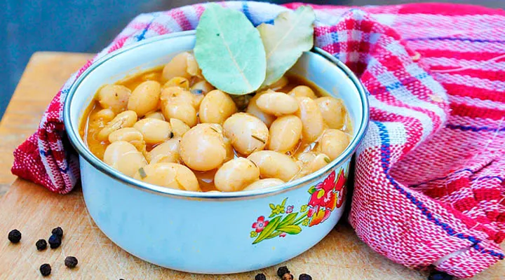 The Perfect Butter Beans Stew | Mancare de fasole cu tarhon