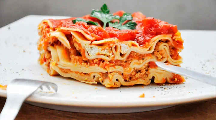 Delicious Vegan Whole Wheat Lasagna with Mushrooms Healthy