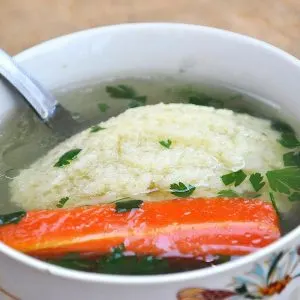 Clear Veggie Soup with Semolina Dumplings Easy Recipe supa cu galusti reteta