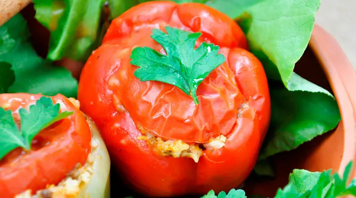 Stuffed Red Bell Pepper with Rice and Mushrooms