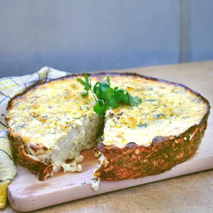 Cheesy Cauliflower Casserole Vegetarian Recipe Budinca de conopida cu telemea reteta