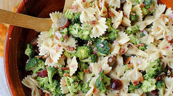Broccoli Grape Harvest Pasta Salad 