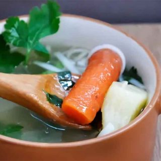 Clear Noodle Soup with Vegetables