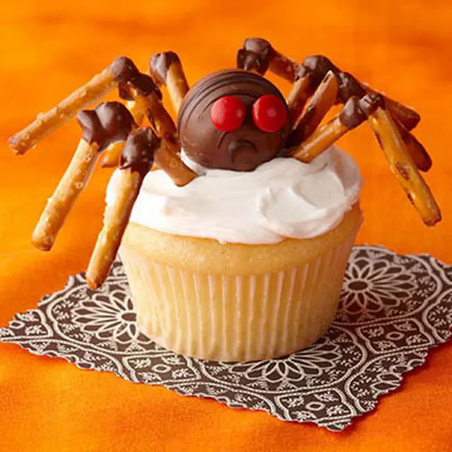 fun foods for kids spider halloween cupcake