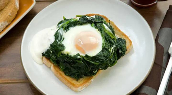 Eggs Florentinesque