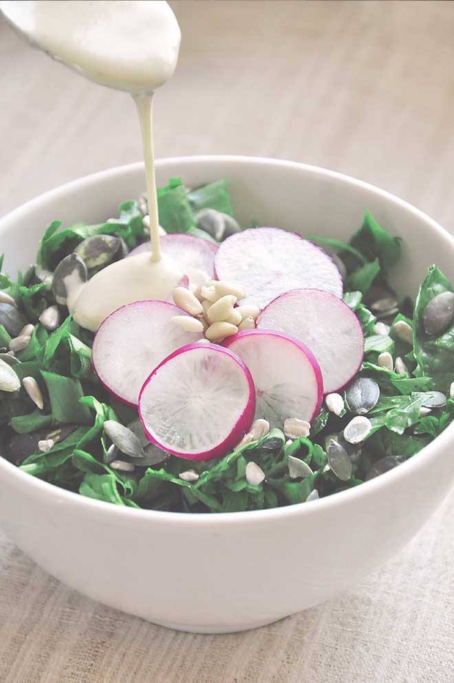Spring Spinach Salad Tahini Dressing Salata de spanac detox