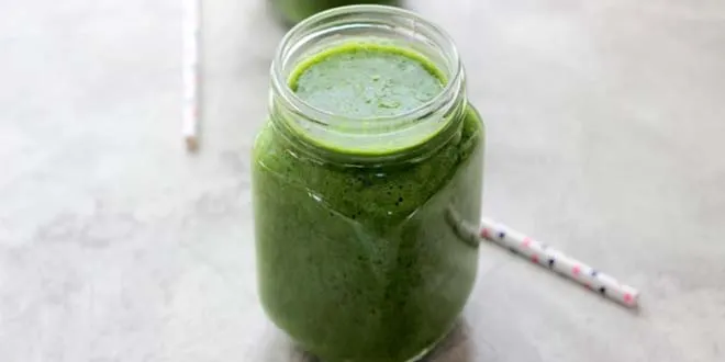 Glowing Green Smoothie