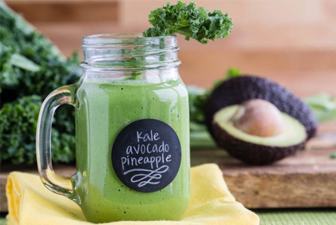 kale piña-covado {protein smoothie}