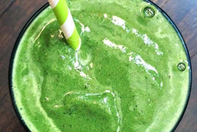 Apple Ginger Green Smoothie