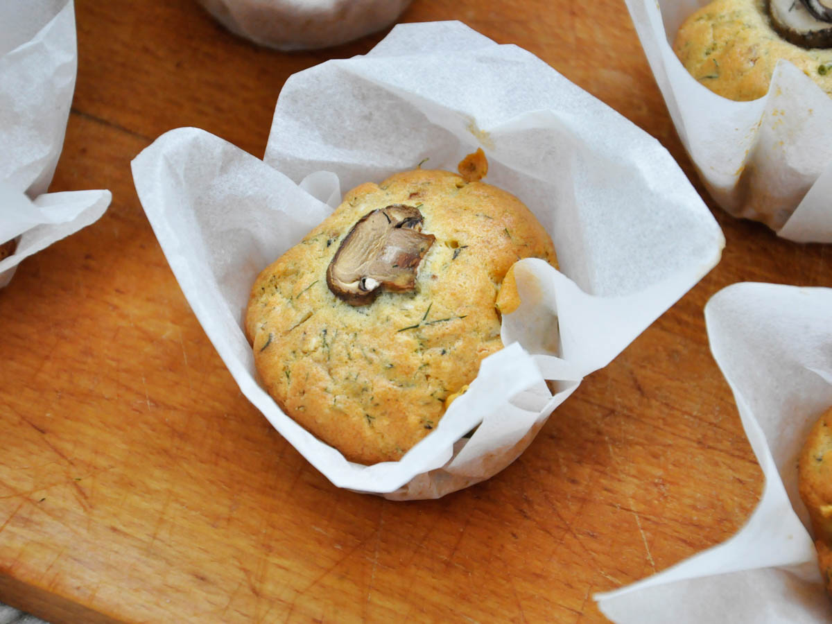 How to make Vegetarian Gluten-Free Savory Muffins with Mushrooms and Thyme