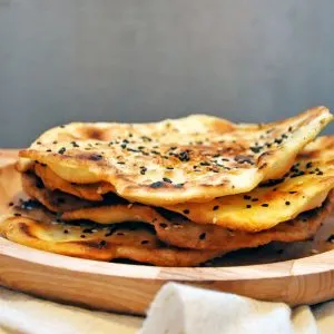 Gluten-Free Flatbread with Sesame Parathas Lipii fara gluten cu susan la tigaie