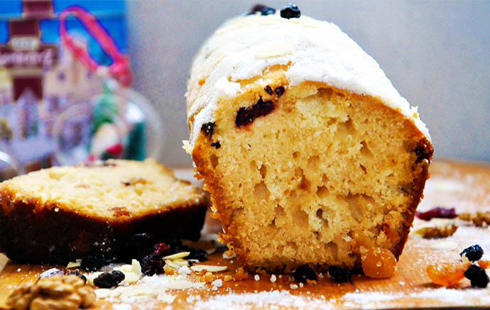Gluten-Free Christmas Pound Cake Chec festiv fara gluten Craciun
