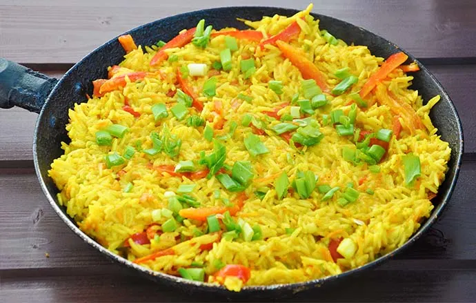 Curry Coconut Thai Rice with Peppers Orez Thailandez in Sos de Curry si Lapte de Cocos