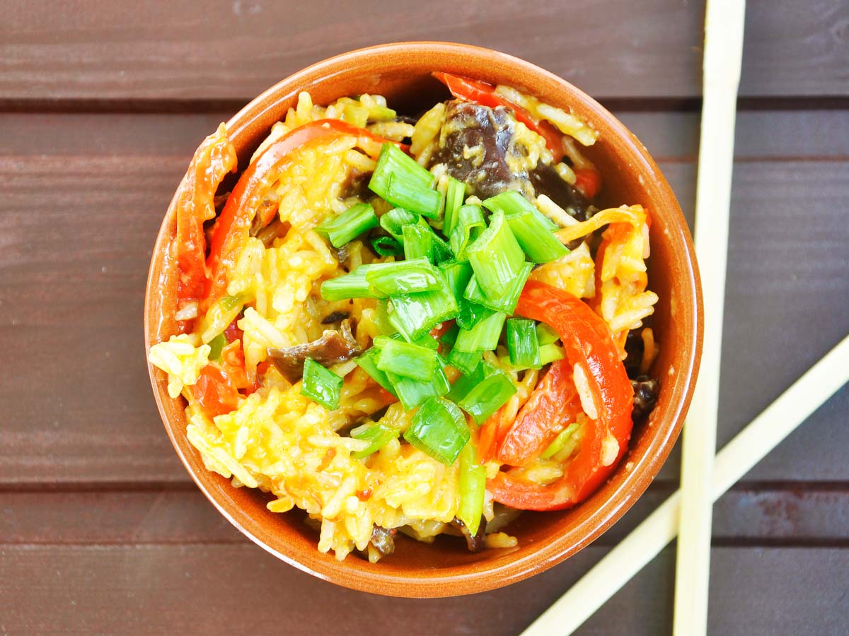 rice with wood ear mushrooms