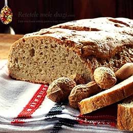 1 paine-fara-gluten-cu-banane-si-arahide1