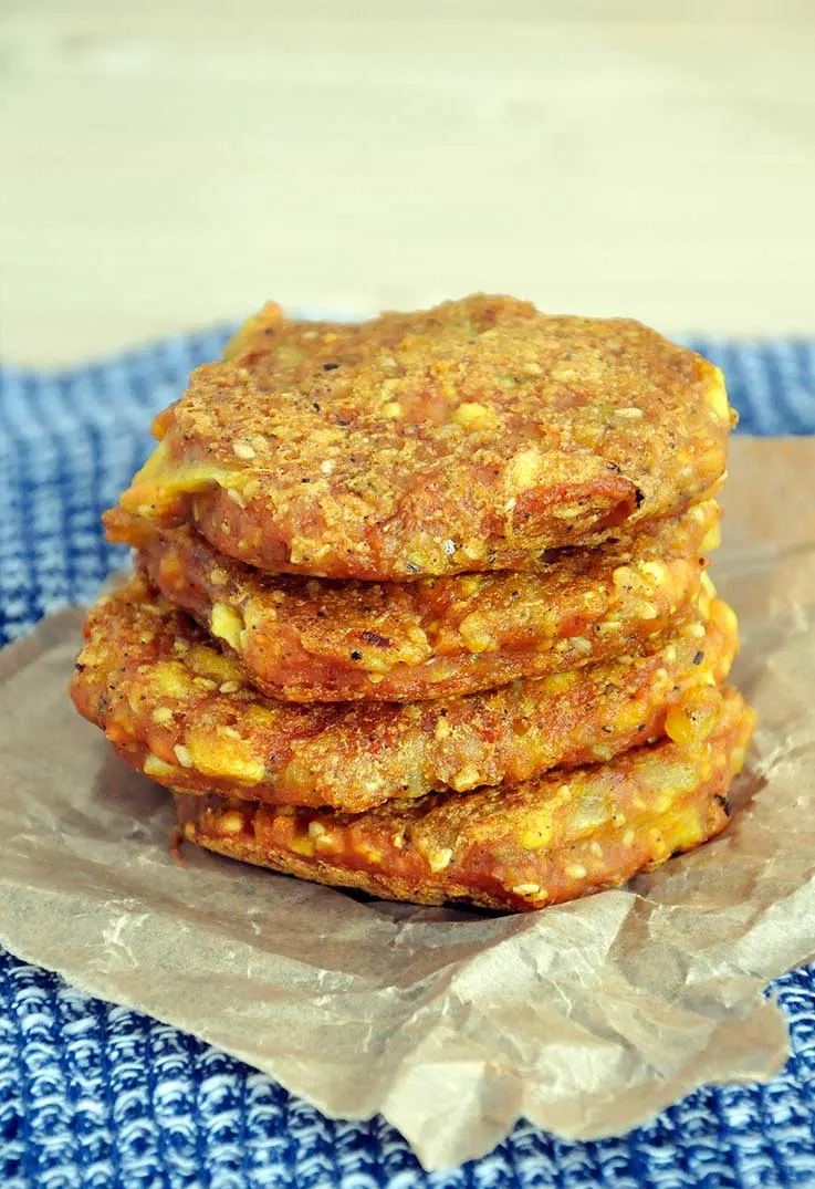 Cheesy Yellow Split Pea Patties with Tofu Sesame Chiftelute de mazare galbena cu tofu susan