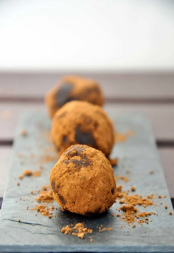 Raw Protein Power Carob Hemp Truffles High-Protein Vegan Recipes