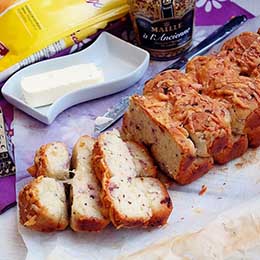 paine fara gluten cu parmezan si ceapa