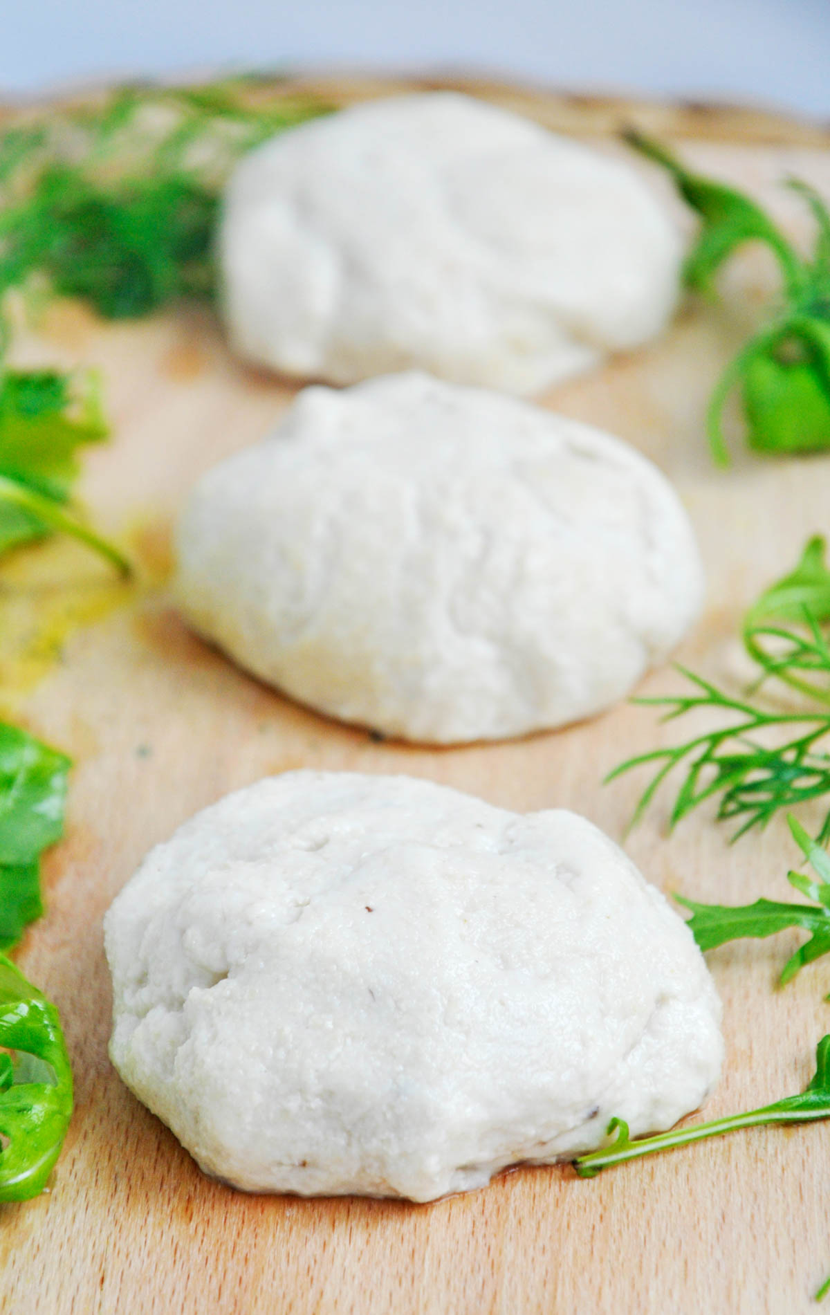 How to make stretchy vegan mozzarella cheese recipe