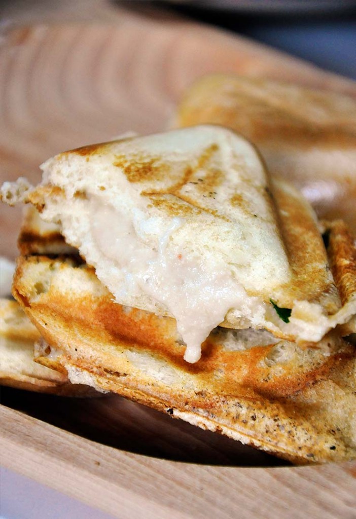 Vegan Mozzarella How to make vegan mozzarella that melts!