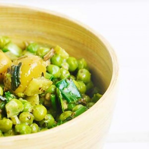 Green Pea and Olives Salad Salata cu mazare verde masline