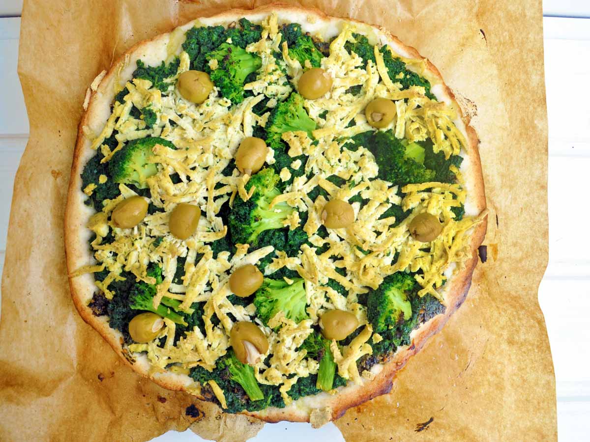 The Best 5-Minute Gluten-Free Pizza Crust Recipe