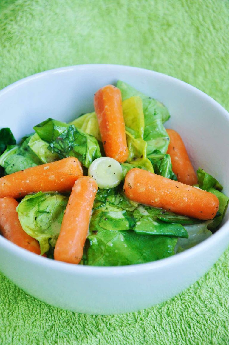 Baby Carrot Salad Recipe Salata cu morcovi baby