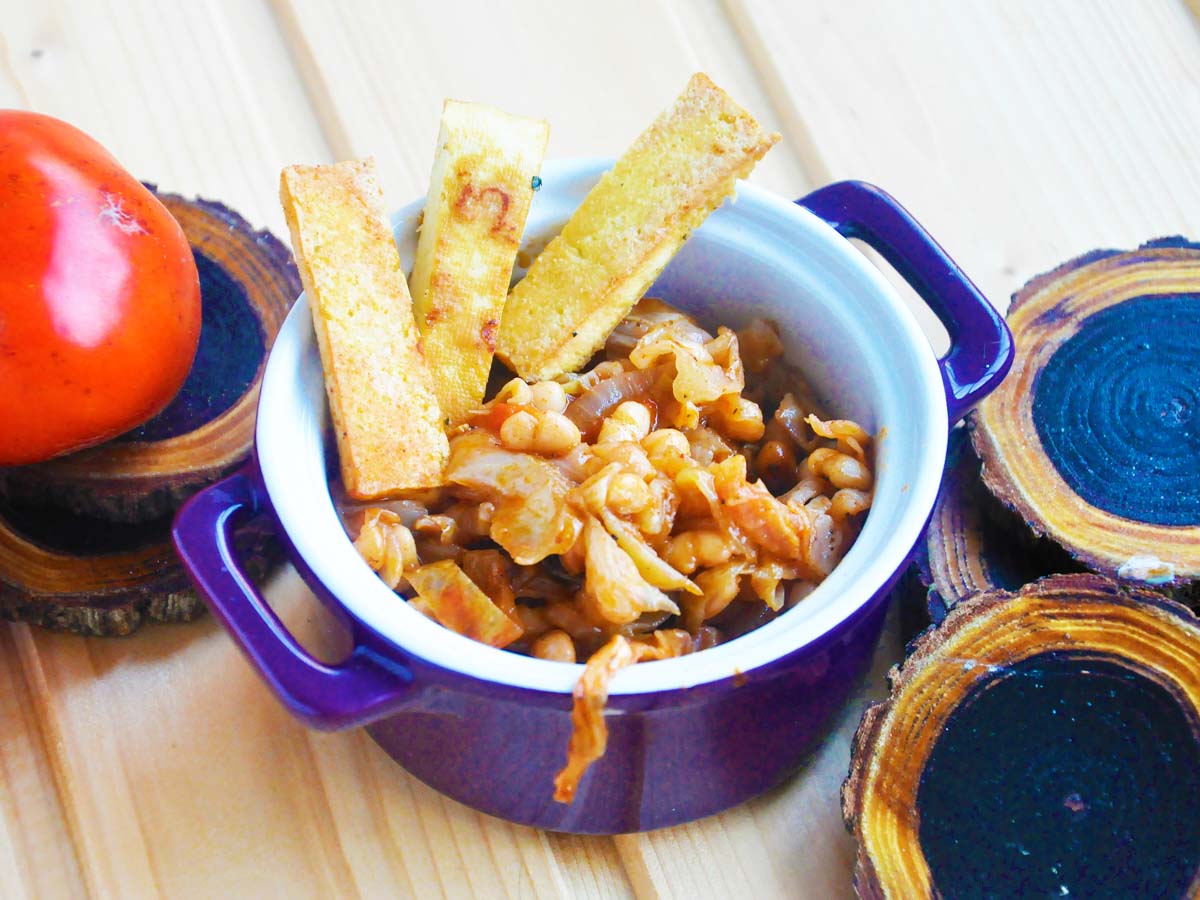 Smoky cabbage stew