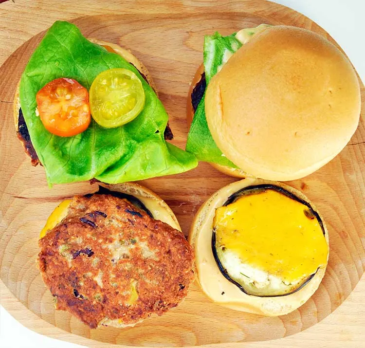 Protein-Rich Beans and Quinoa Sliders