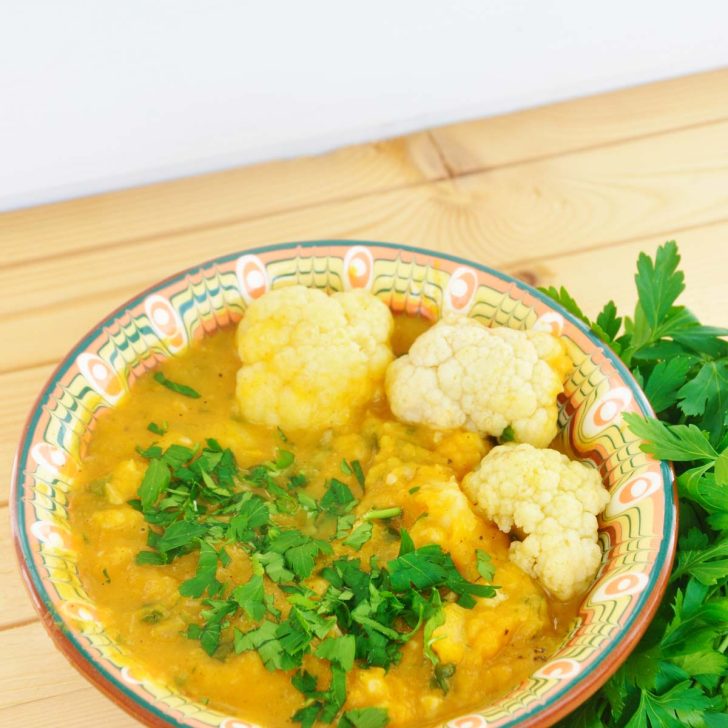 Cauliflower sweet potato stew Mancare de conopida cartof dulce