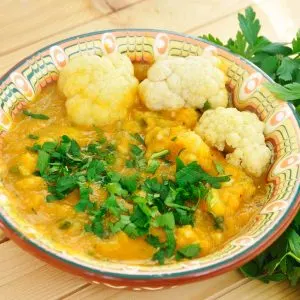 Cauliflower sweet potato stew Mancare de conopida si cartof dulce vegan