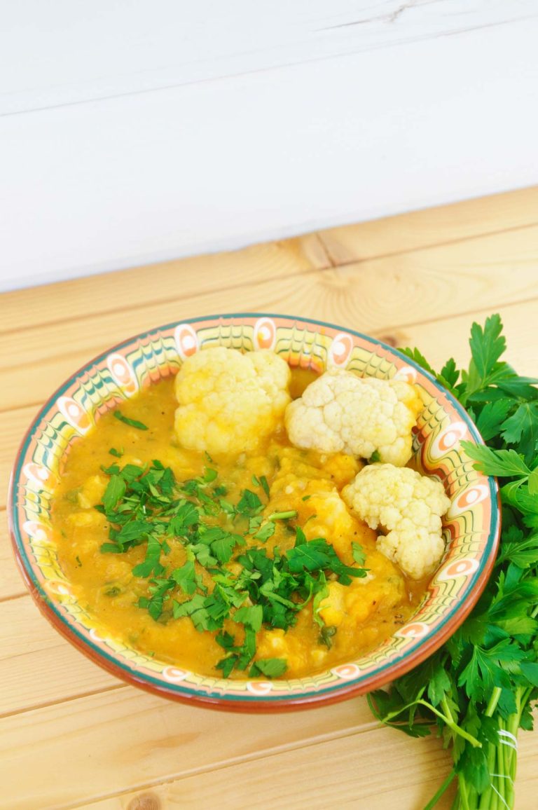 Cauliflower sweet potato stew Mancare de conopida cartof dulce