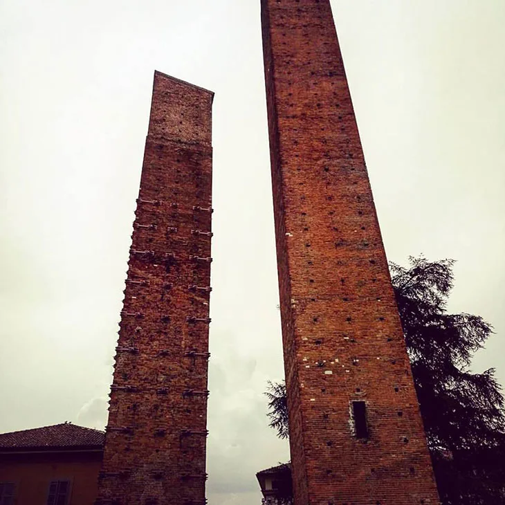locuri de vizitat in Pavia Torri medievali 