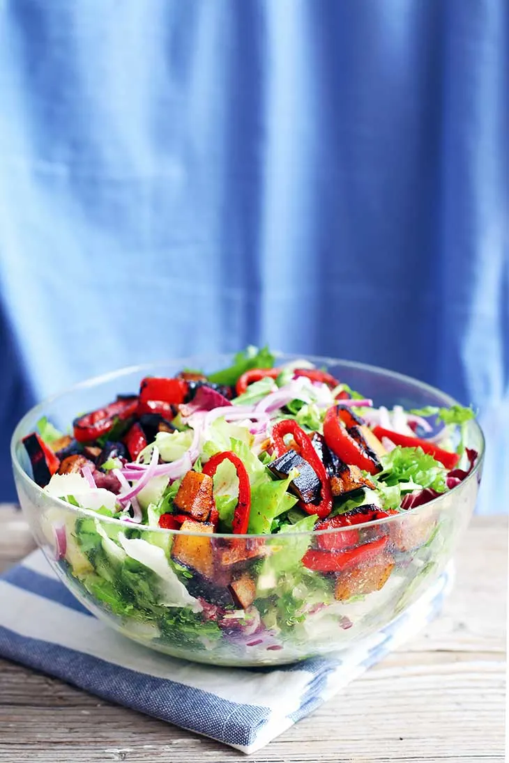 Summer Salad with Peppers Eggplant salata de vara cu ardei si vinete