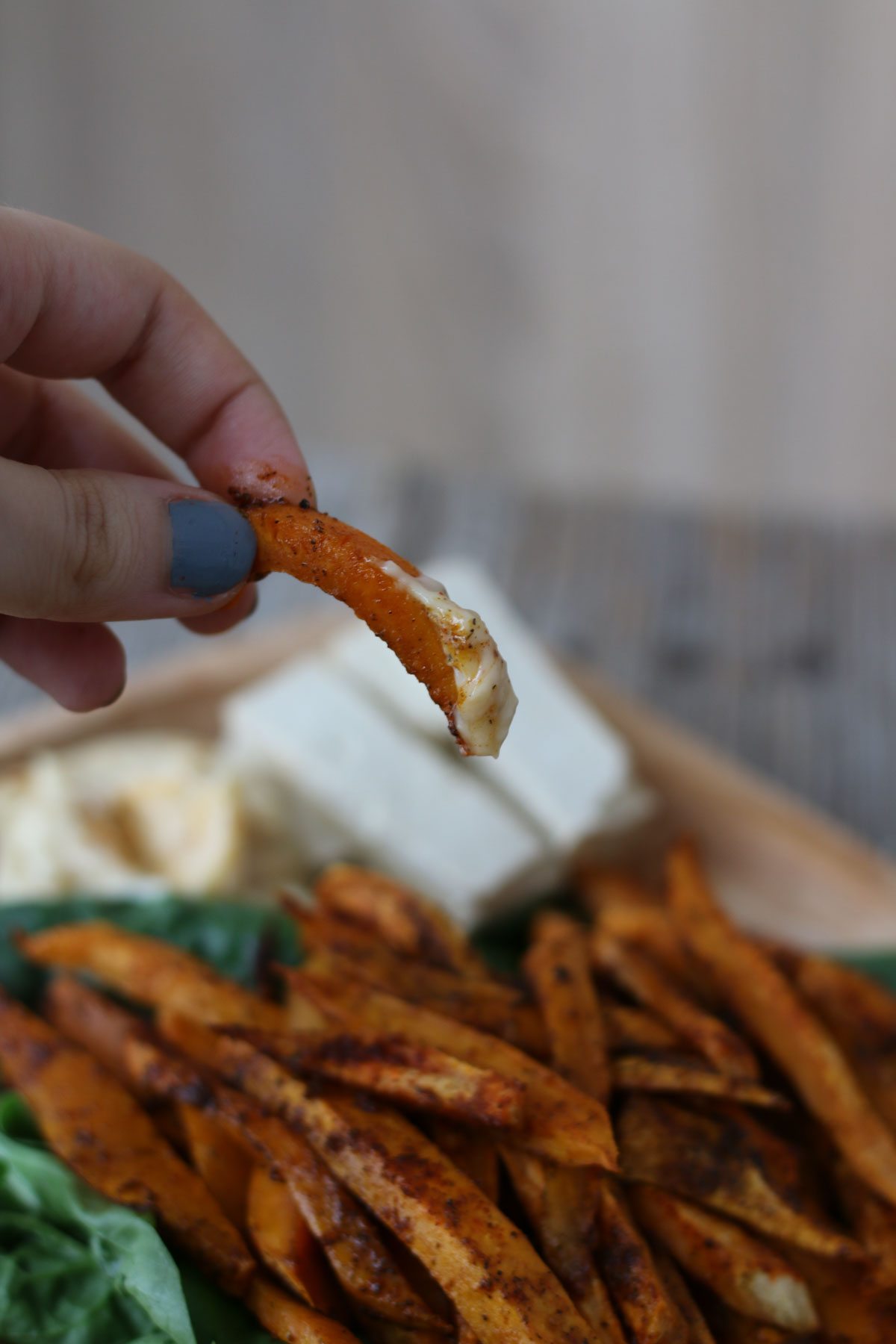 how to make sweet potato fries with sauce