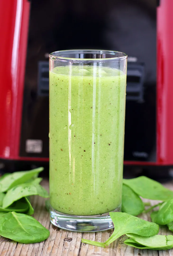 tropical green smoothie exotic verde
