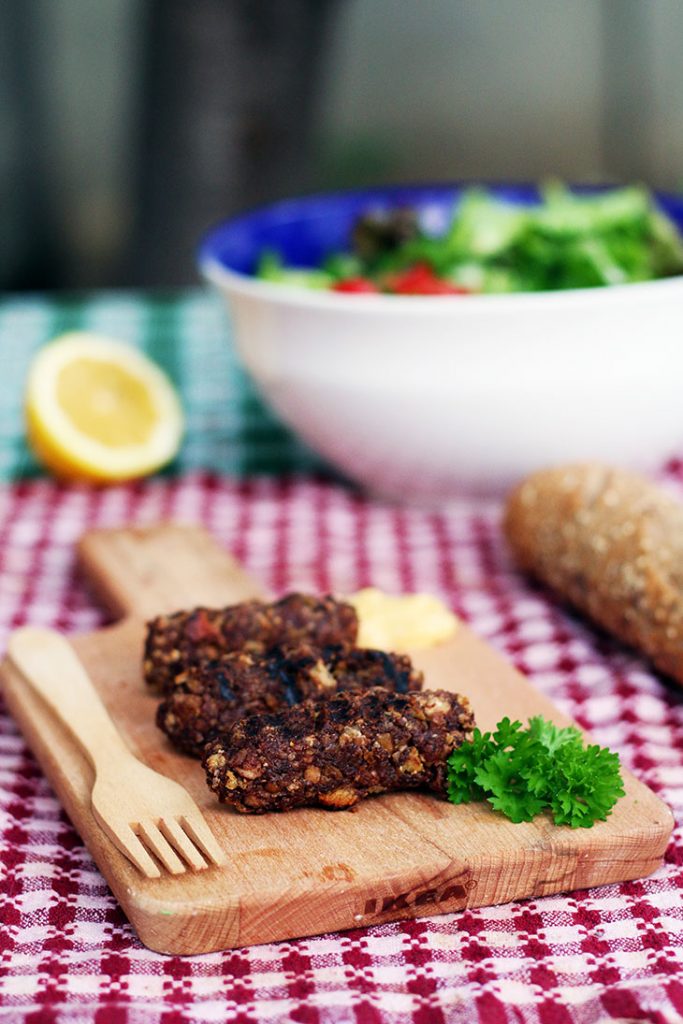 vegan minced meat rolls mititei vegani mici vegetarieni