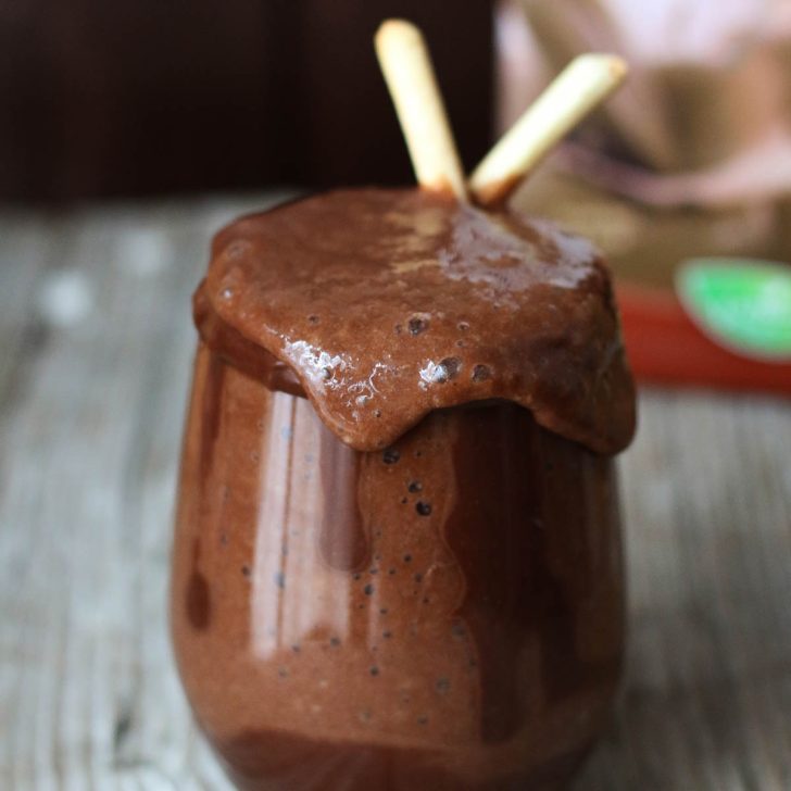 vegan chocolate milkshake de ciocolata vegan