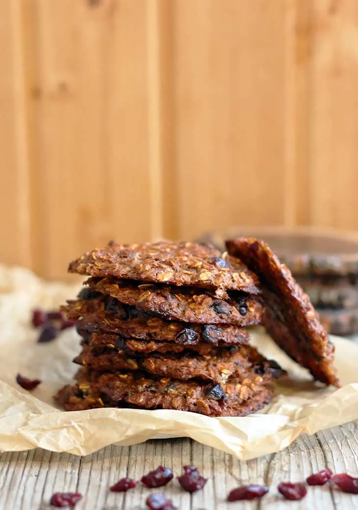 Banana Oatmeal Cookies with Cranberries 