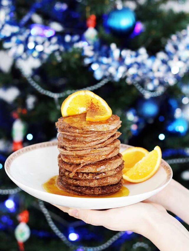 How to Make Gingerbread Pancakes for Christmas Morning