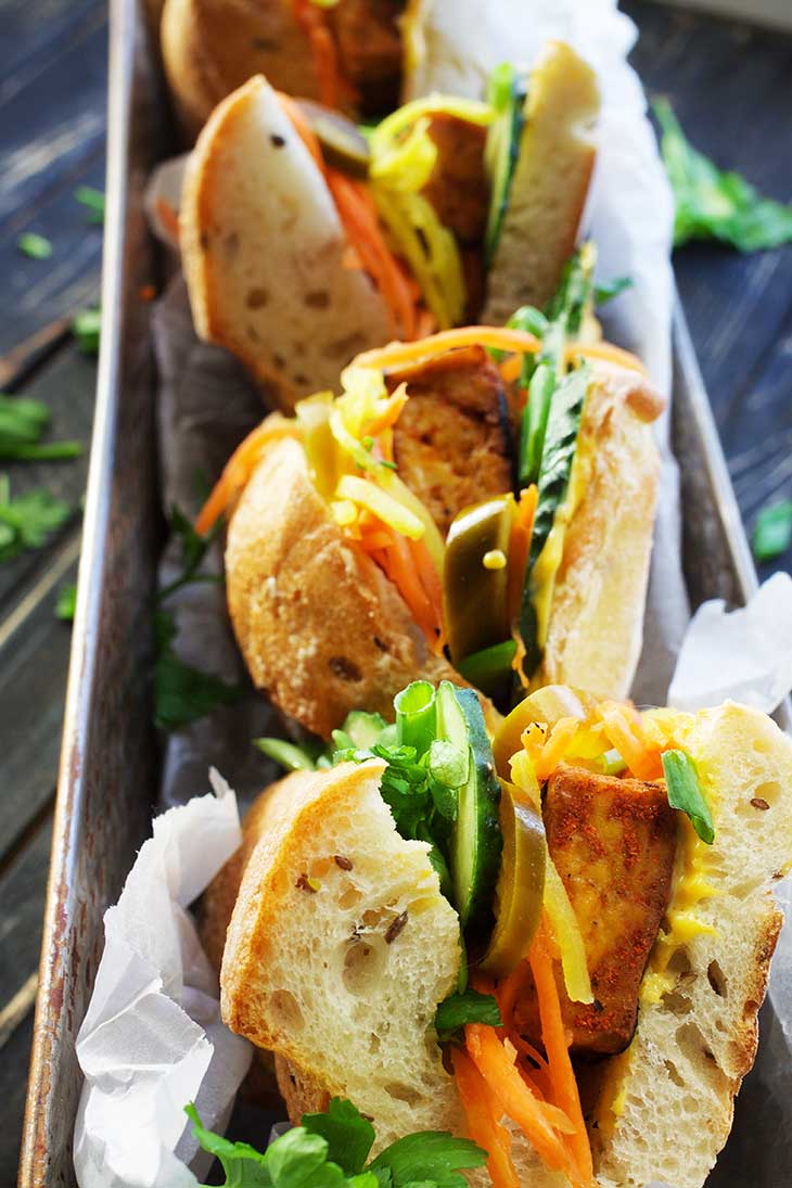 retete pentru picnic tofu banh mi vegan cu tofu sandvis