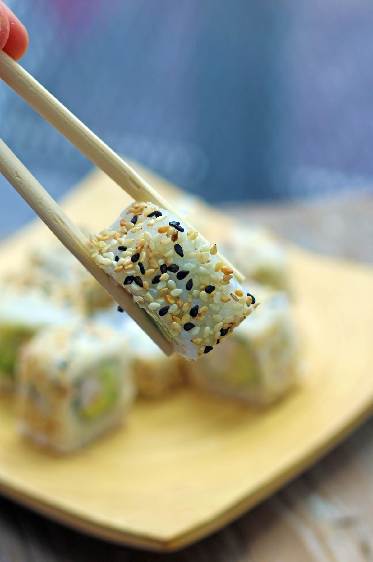 vegan californian maki with avocado and tofu