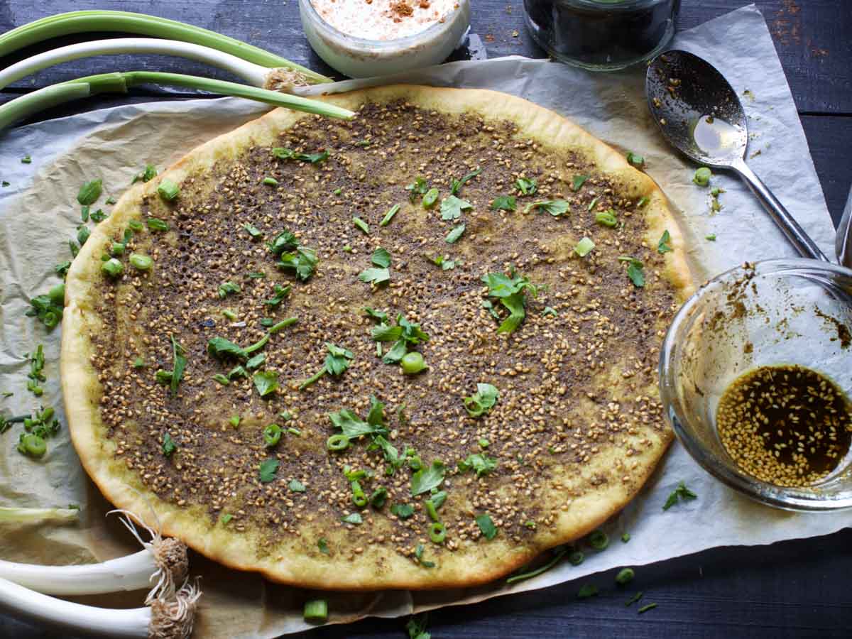 Manakish Zaatar lipie libaneza reteta