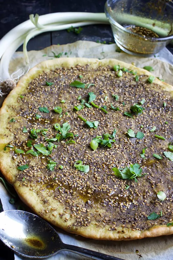 Manakish Zaatar reteta - Lipie condimentata cu zaatar