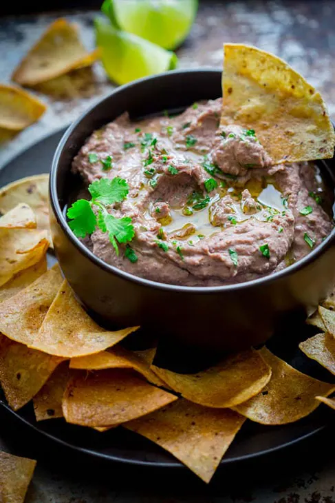 black bean hummus