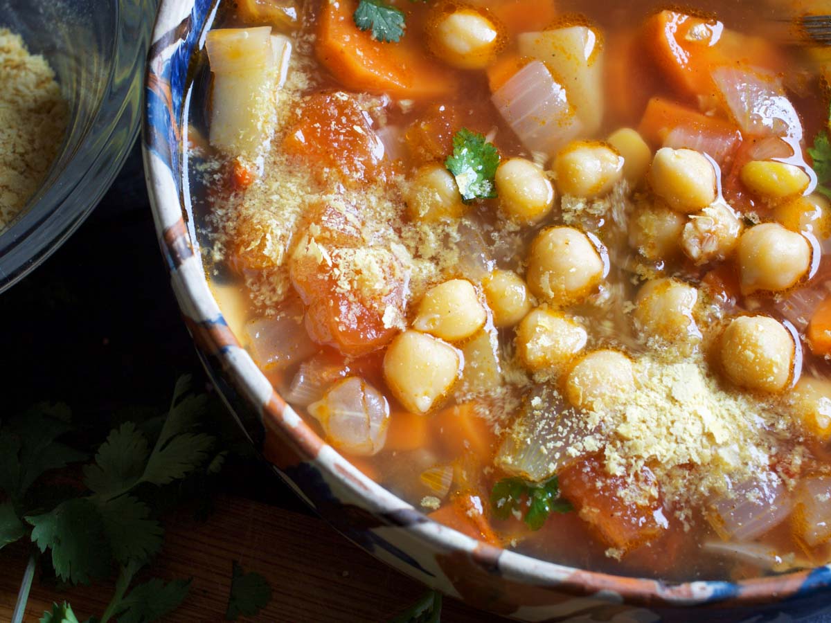 lebanese chickpea soup supa cu naut