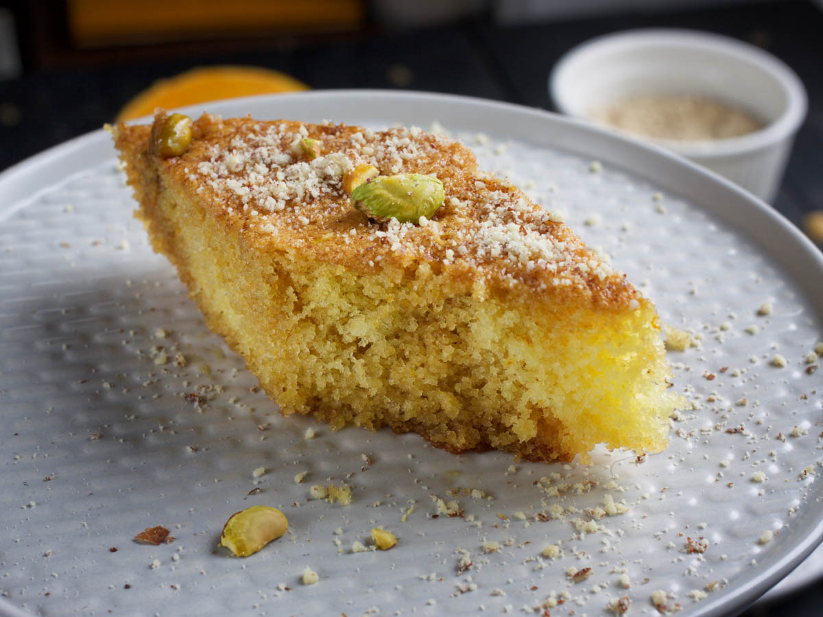 vegan semolina cake