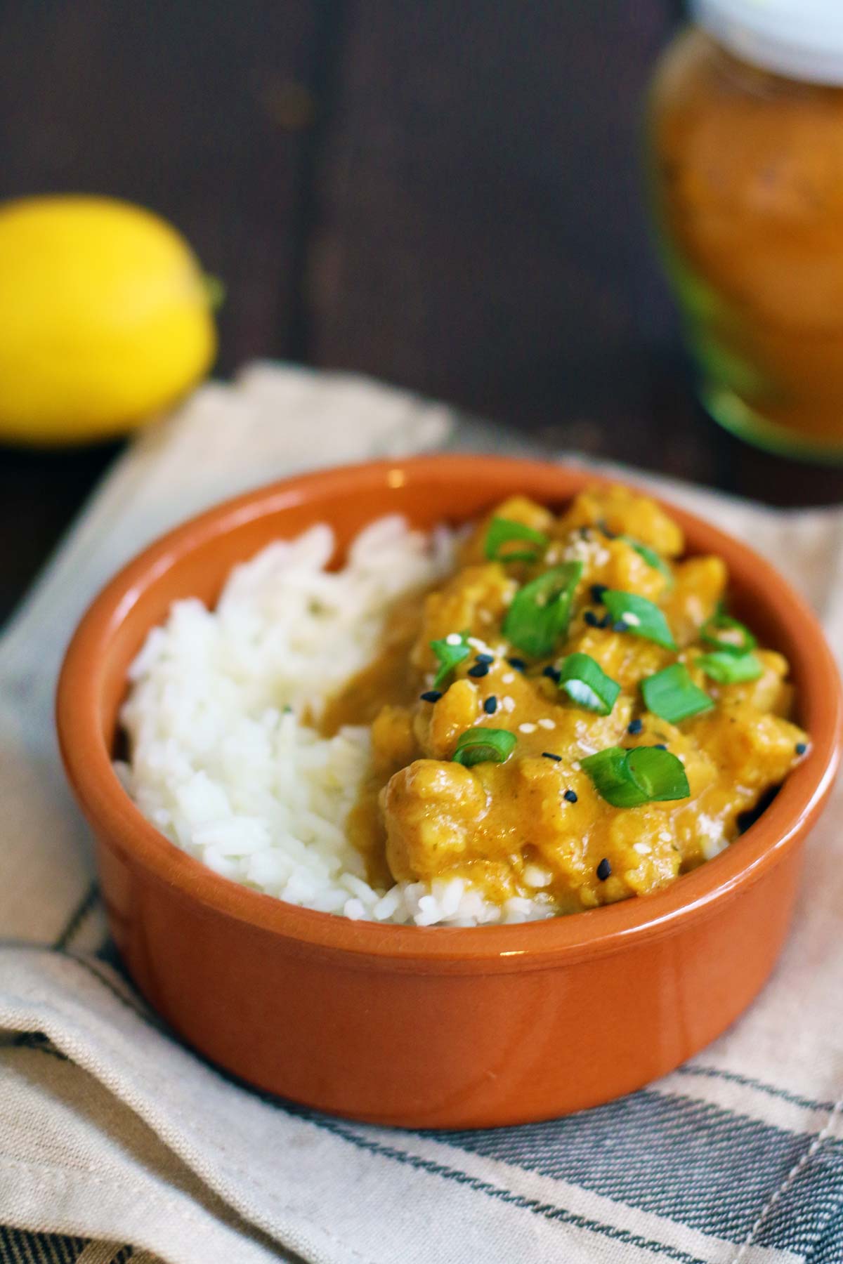 vegan chicken tikka masala with soy