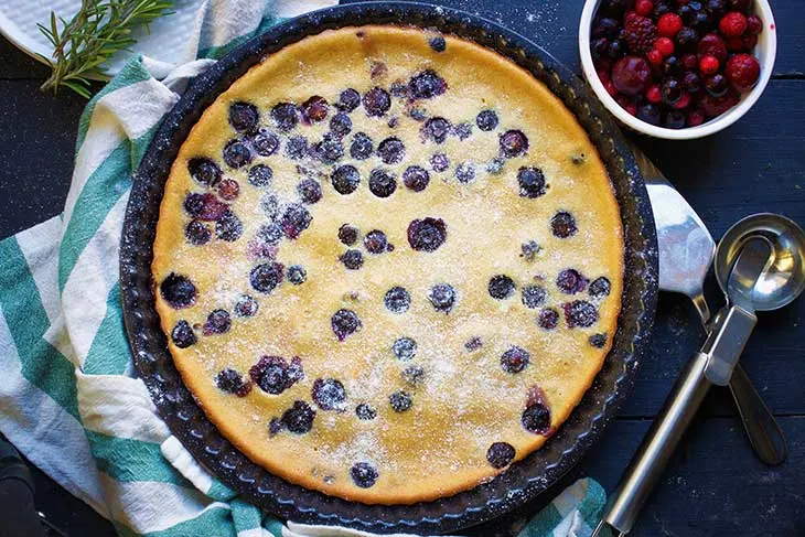 Vegan Blueberry Clafoutis cu afine reteta de post