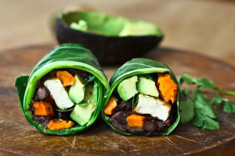 collard green wraps with sweet potato and chipotle black beans